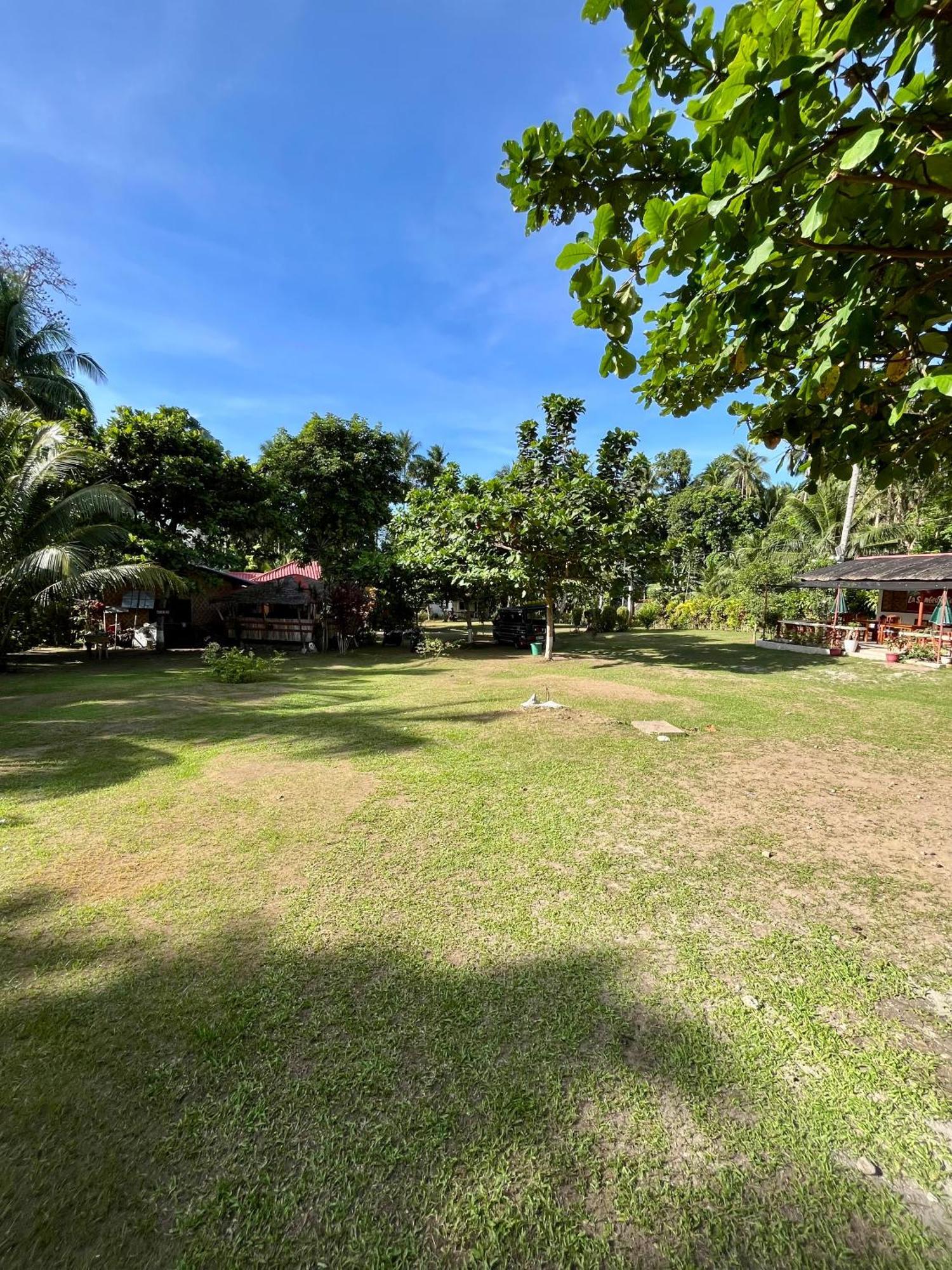 Paco'S Garden Home Stay Mambajao Kültér fotó
